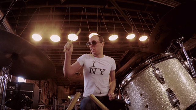 Art Zone: Gazebos performs 'Sauna'