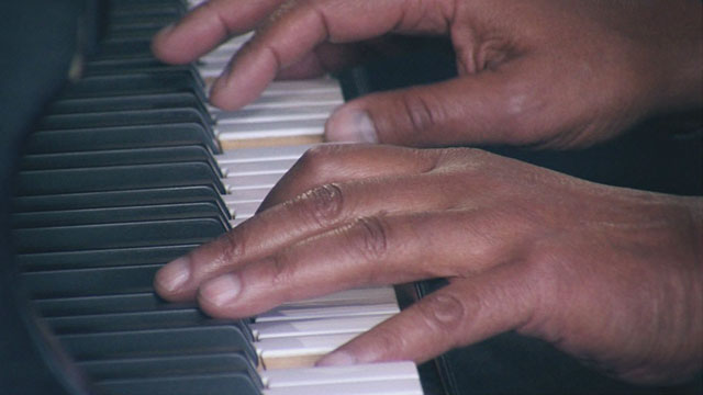 Art Zone: Overton Berry performs 'Eleven is Forever'