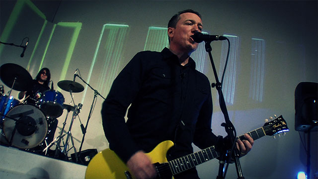 Art Zone: The Statics perform "Rat City" and "Jellystone National Park"