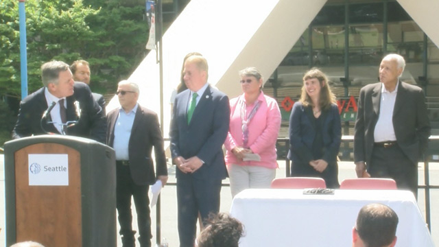 Mayor Ed Murray announces preferred partner for redevelopment of KeyArena 
