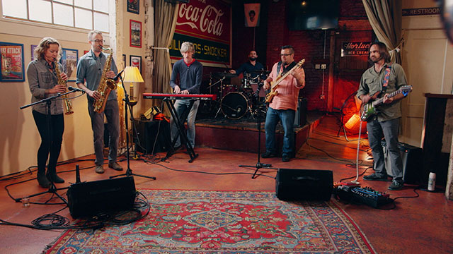 Art Zone: Happy Orchestra performs 'Reaganing'