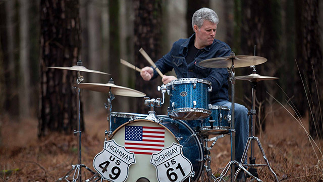 Art Zone: Interview with Barrett Martin