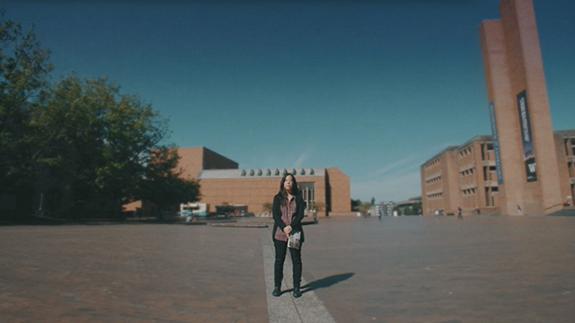 Art Zone: Poet Shin Yu Pai