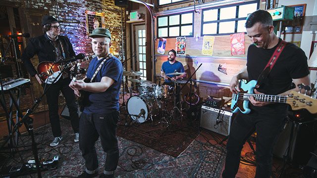 Art Zone: Band performance: Ruler 'Petrified'