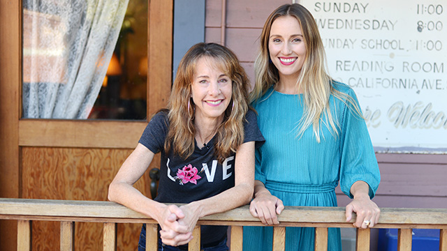 Lemolo performs “Morning Mourning”