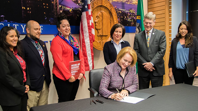 Mayor Durkan signs two pieces of legislation