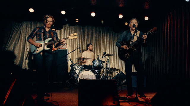 Art Zone: Porch Climbers perform "Get Off This Train"